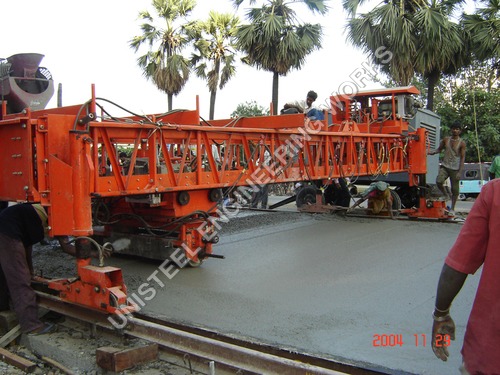 Road Paver Machine