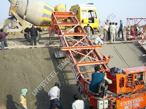 Concrete Paver Machine