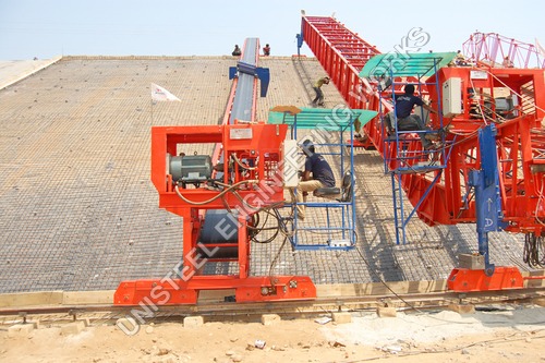 Concrete Conveyor Machine