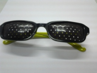pinholes spectacles