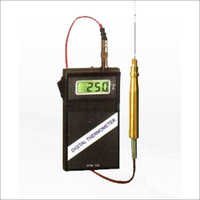 Hand Held (portable) Digital Temperature Indicator