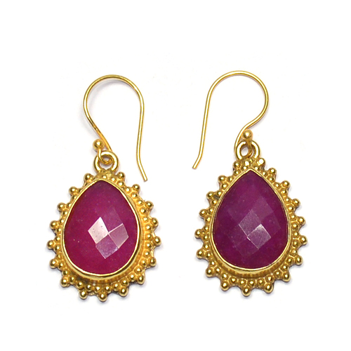Dyed Ruby Pear 925 Sterling Sliver Earring