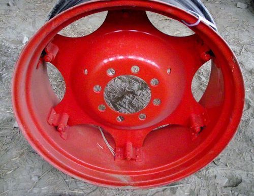 Tractor rear wheels