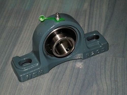 UC 208 Pillow block Bearing