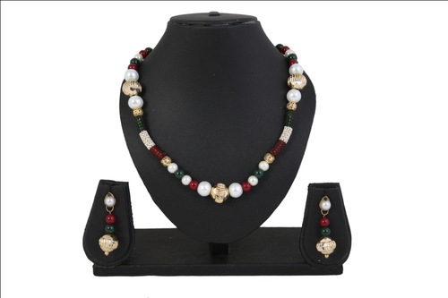 Diva Red Green Pearl Moti Beads Handmade Mala Gender: Women