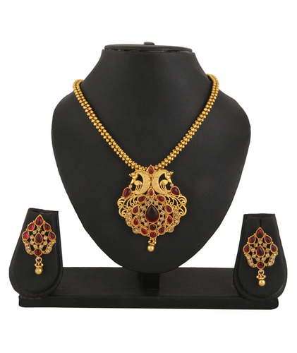 Adoreva Sparkling Pearl Jewelry Set - Copper Material, Necklace Length 46cm, Gold and Pink Colors, Perfect for Weddings and Special Occasions