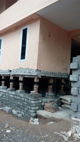 House lifting provider