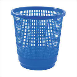 Plastic Dust Bin