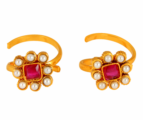 Adoreva Premium Quality Gold White Red Alloy Pearl Kundan Antique Look Toe Rings For Women Weight: 5 Grams (G)