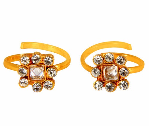 Adoreva Premium Quality Gold Plated Alloy Antique Look Toe Rings For Women Weight: 5 Grams (G)
