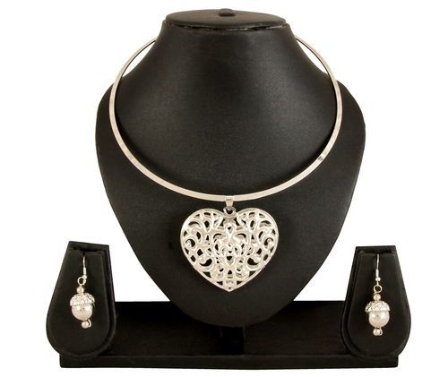 Adoreva Beautiful Ethnic Silver Garba Navratri Necklace And Earrings Set For Women And Girls Weight: 27 Grams (G)