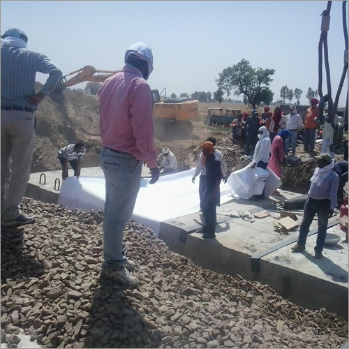 High Capacity Crane Pressed For Box Launching