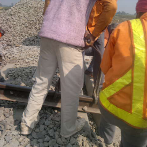 Railway Track Fitting Services