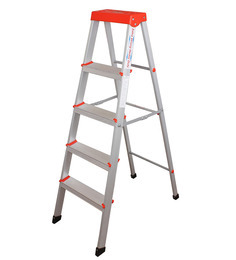 FOLDING LADDER