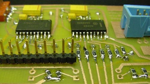 Double layer PCB soldering