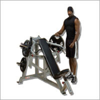 LEVERAGE INCLINE BENCH PRESS