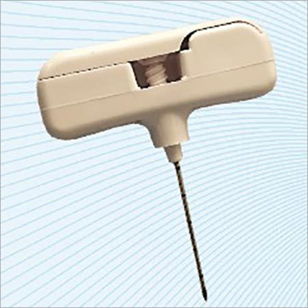 BONE MARROW ASPIRATION NEEDLE