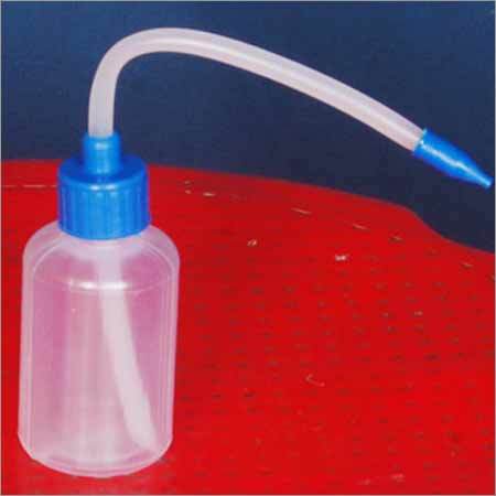 Plastic Squeeze Wash Bottles Plastic Squeeze Wash Bottles