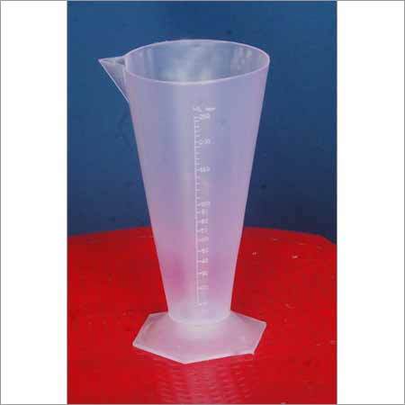 Plastic Laboratory Measuring Glass Plastic Laboratory Measuring Glass
