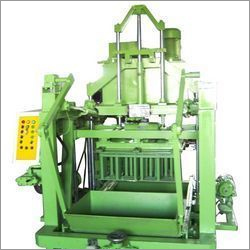 Concrete Hollow Block Making Machine