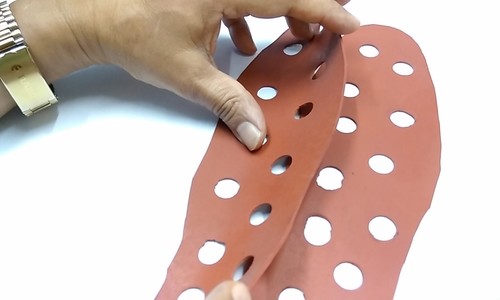 Rubber insoles to make your feel complete relax