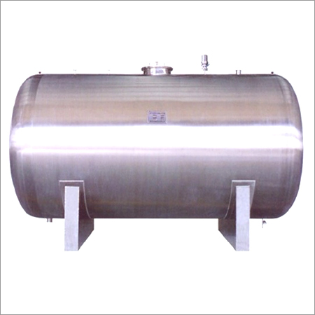 Horizontal Distilled Water Tank