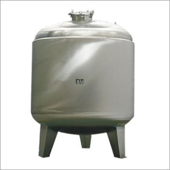 Distilled Water Tank