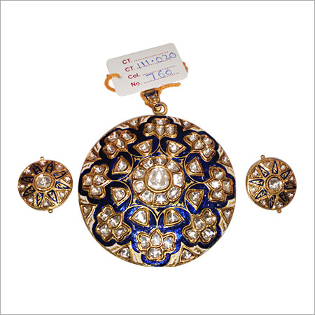 Diamond Pendant Set