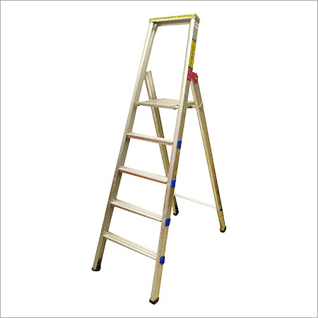 C Section Round Stool Ladder