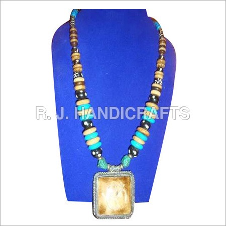 Handcrafted Horn Bone Necklace