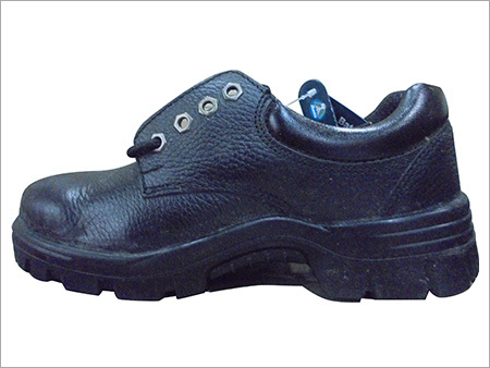 Bata Bora Derby Safety Shoes
