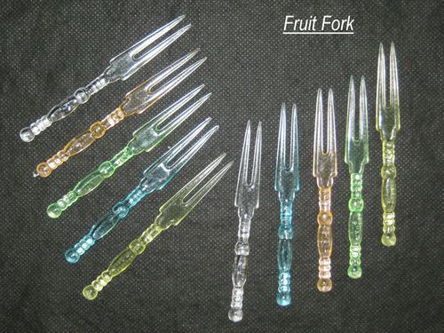 Plastic Fruit Forks Application: For Eating Food