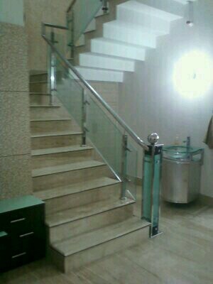 S.S RAILINGS FOR PRIVATE OFFICES