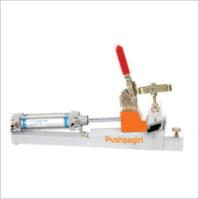 Stretching Clamp