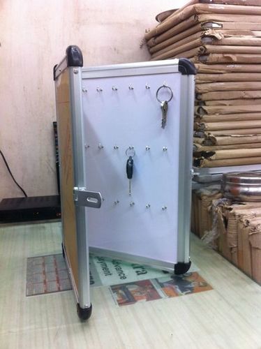 Key Display Stand