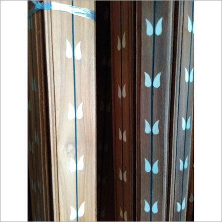 Wooden Decorative Item - Indian Style, Polished Wood | Durable Build, Artificial Design, Unique Artistic Touch for Home Aesthetics