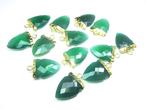 Green Onyx Gold Electroplated Tooth pendant