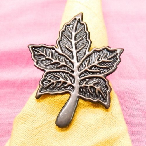 Napkin Ring Iron Leaf Antique