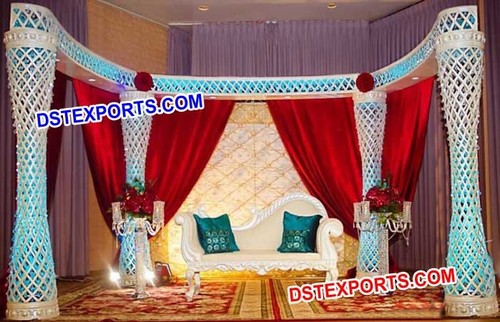 Half moon Fiber Crystal Pillar Stage