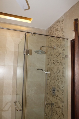 Easy To Clean Glass Bathroom