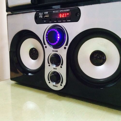 Home Theatre Volvo 4" D/Woofer