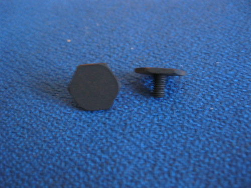 Screw - Steel Construction, Precision Engineered for Savio Autoconer Machines, Industrial Use in Spinning Applications