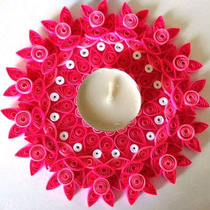Handmade Decorative Pink Candle Quilling Stand