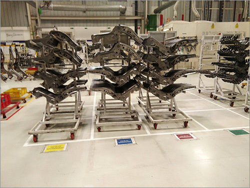 लिफ्टिंग ट्रॉली