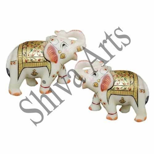 Model Golden Marble Elephants