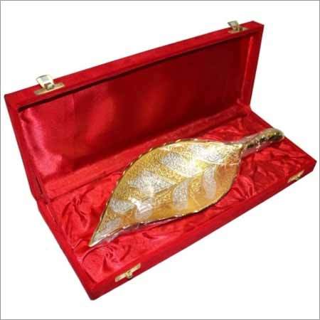 Brass Leaf Shape Tray