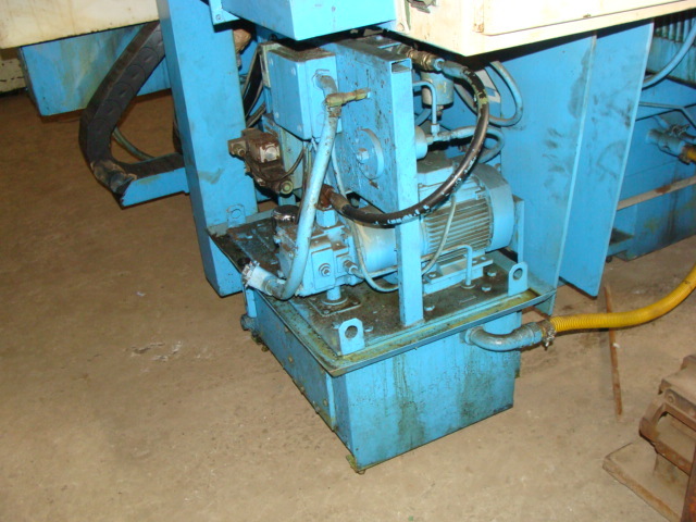 Used CNC Cylindrical Grinding Machine