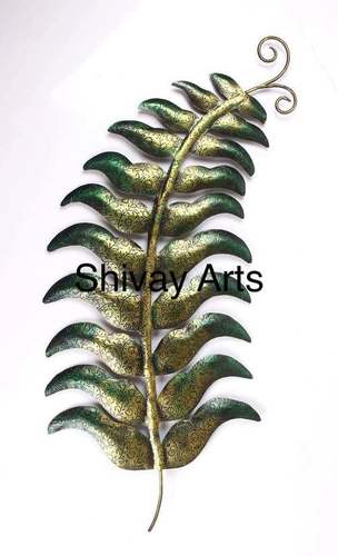 Contemporary Iron Leaf Wall Decor Wall Hanging