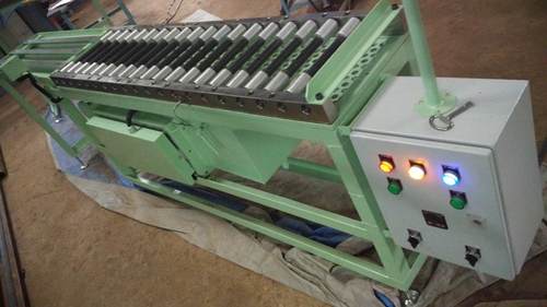Heating Conveyor - Mild Steel, 2-10m Length, 500-1500mm Width, 800-1200mm Height, 3-10kW Power, 50-300Â°C Temperature | Precision Engineering, Corrosion Resistant, Dimensional Accuracy