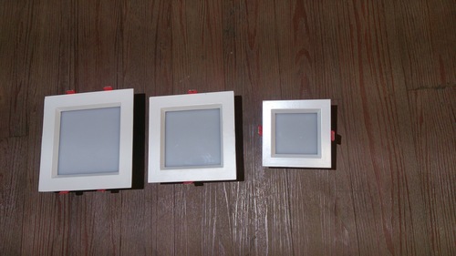 DOWN AND PANEL LIGHT ENCLOSURE